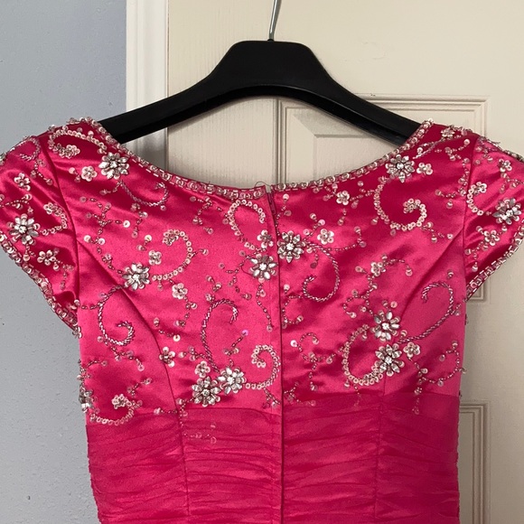 Prom Dress - Picture 3 of 5